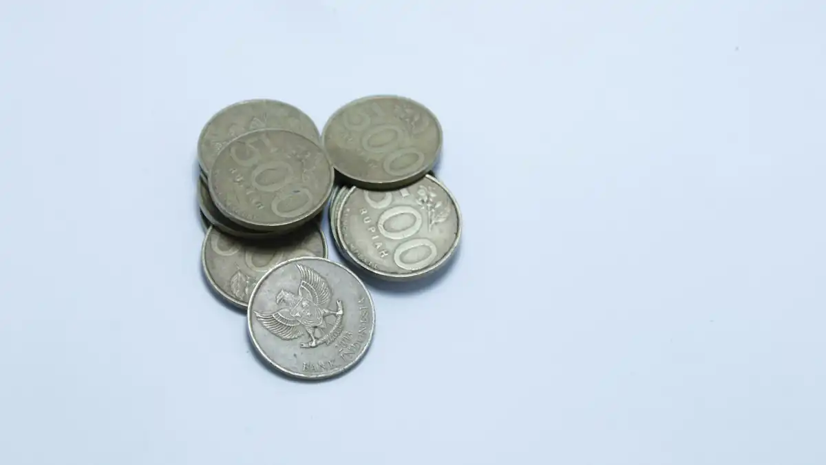 Tumpukan koin rupiah